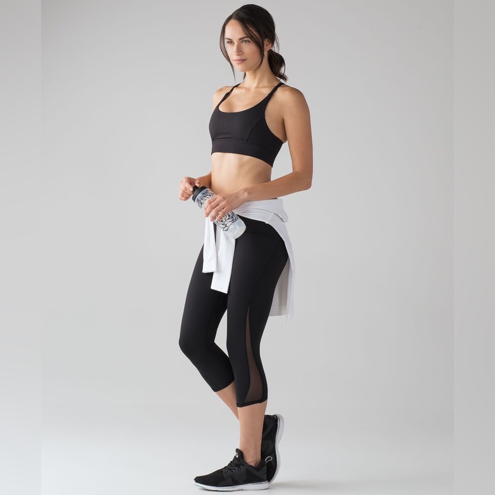 Lululemon Athletica Black Train Times Crop 17” Leggings size 2 EUC - Picture 5 of 14